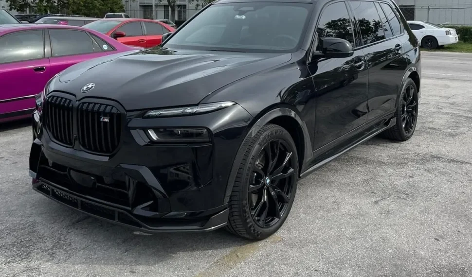 Карбоновые расширения кузова для BMW X7 LCI