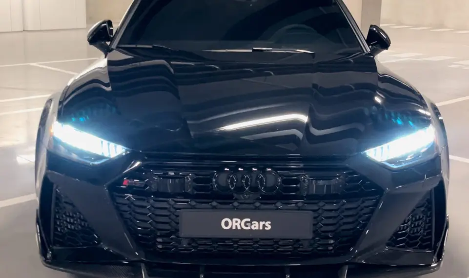 Карбоновая губа переднего бампера для Audi RS7