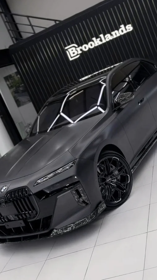 Губа переднего бампера для BMW 7 G70