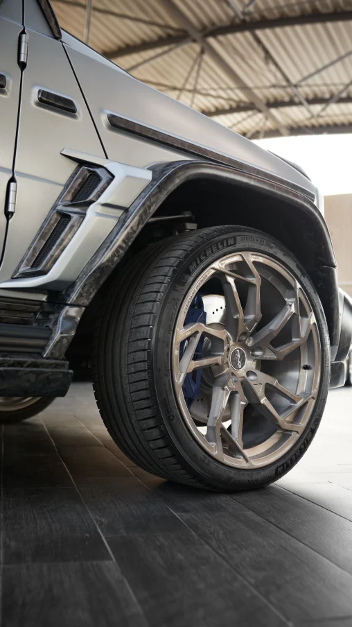 Карбоновая люстра на крышу для Mercedes-Benz G-Class W463