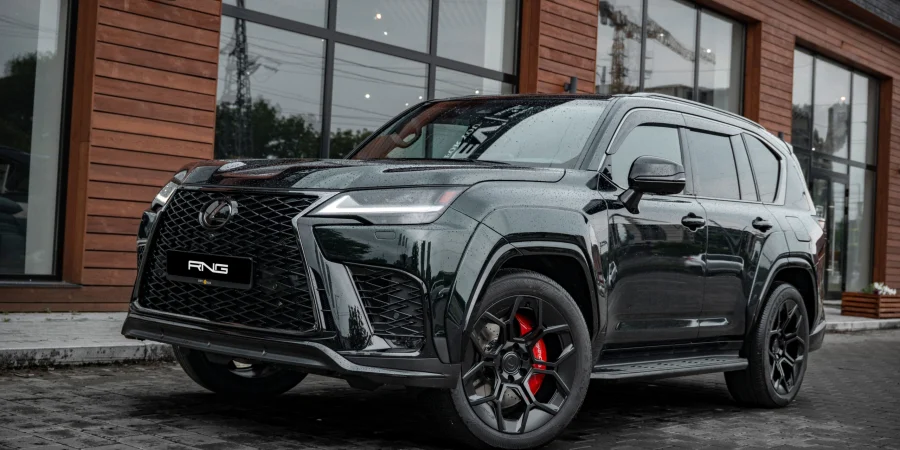 Lexus LX700h: обновление от RNG Design