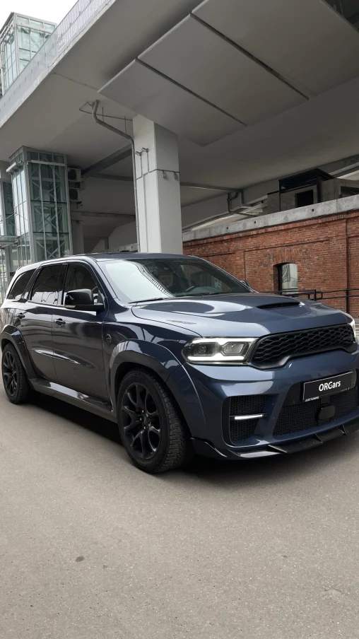 Диффузор с насадками и стоп-сигналом для Dodge Durango
