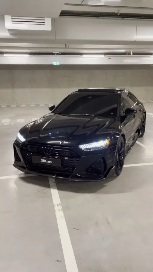Карбоновая губа переднего бампера для Audi RS7