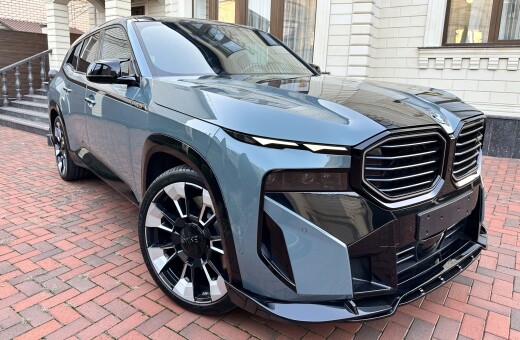 BMW XM Cape York Green: новый образ