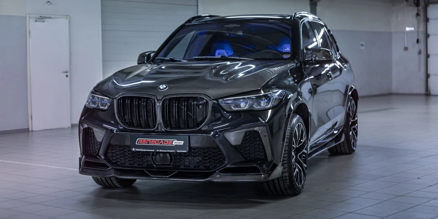 BMW X5M F95 Black Sapphire: полный 6K карбон