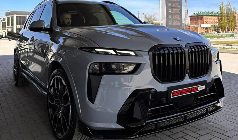 Губа переднего бампера для BMW X7 LCI