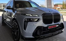 Губа переднего бампера для BMW X7 LCI