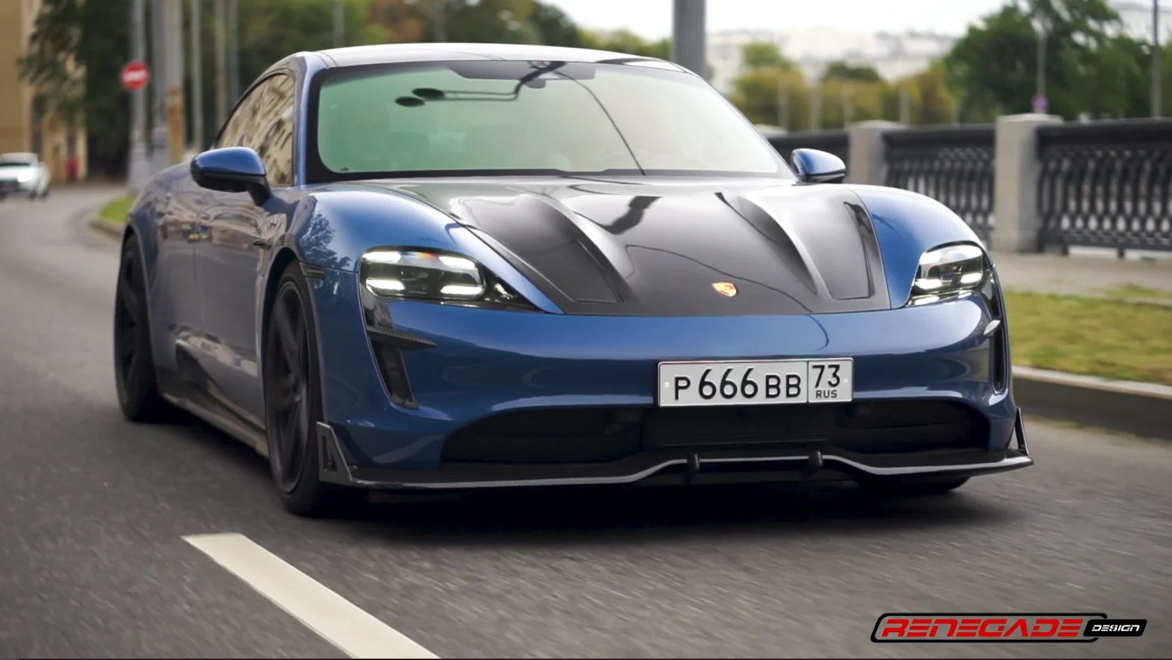 Карбоновая губа для Porsche Taycan