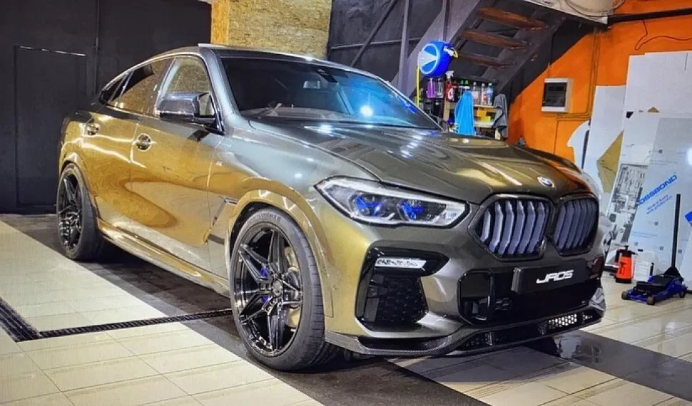 Накладки на зеркала для BMW X6 G06