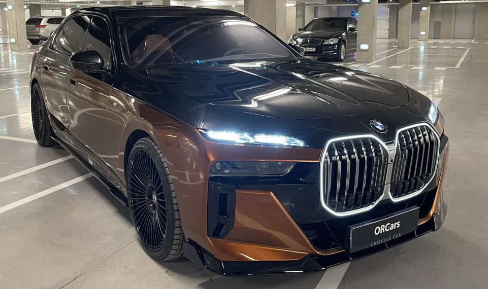 Губа переднего бампера для BMW 7 G70