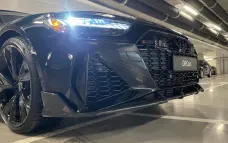 Карбоновая губа переднего бампера для Audi RS7