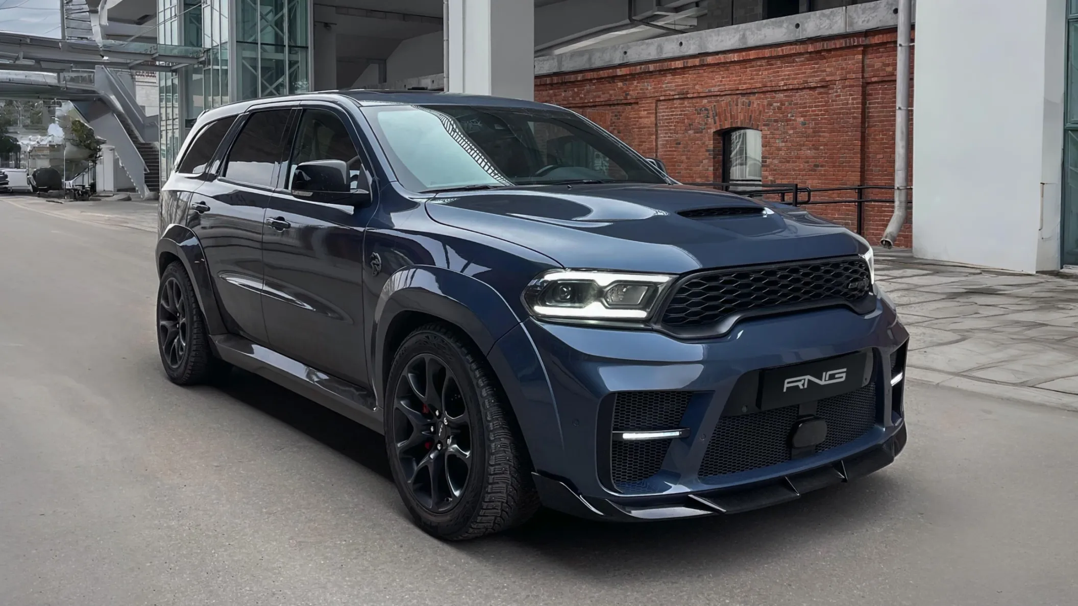 Обвес Renegade Design для Dodge Durango SRT — когда мощь должна выглядеть дерзко