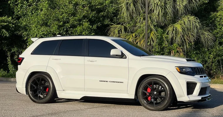 Обвес для Jeep Grand Cherokee WK2