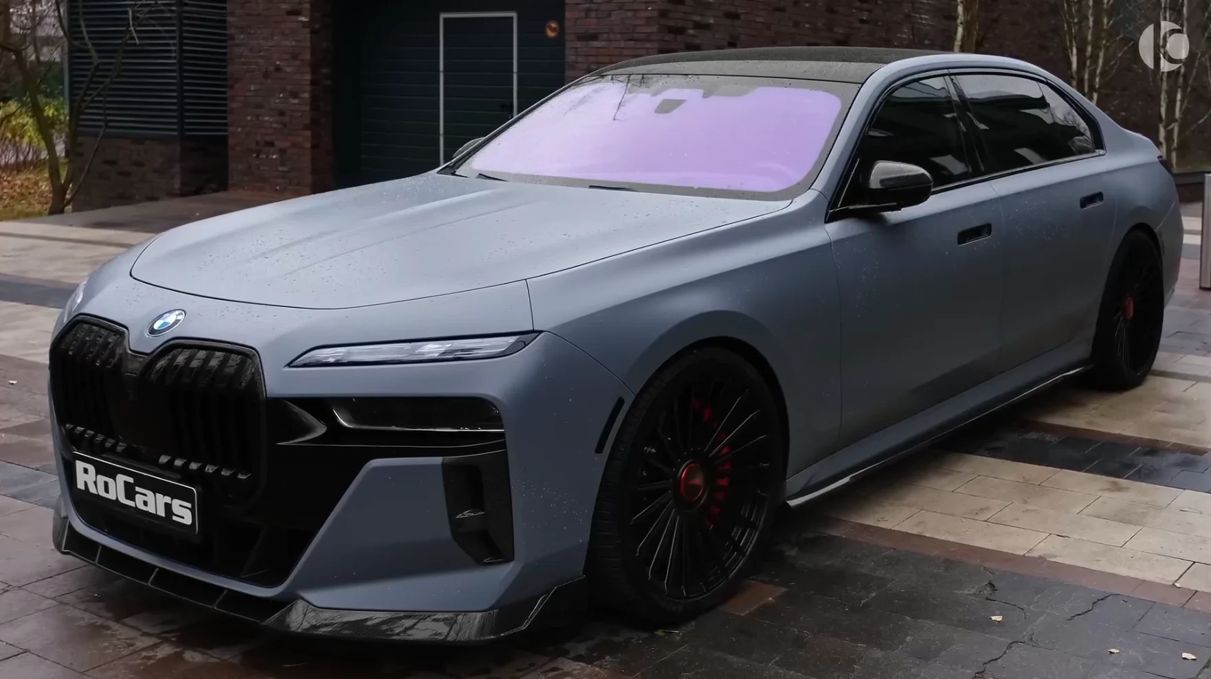 Губа переднего бампера для BMW 7 G70