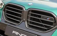 Карбоновая решетка радиатора для BMW X5M Competition LCI