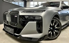 Губа переднего бампера для BMW 7 G70