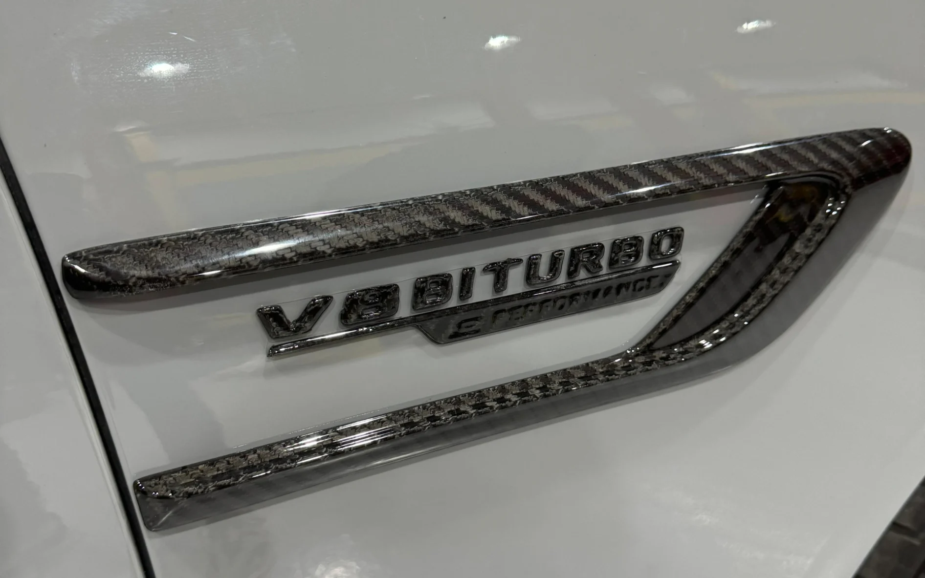 Карбоновые вставки в передние крылья для Mercedes-Benz S63 W223