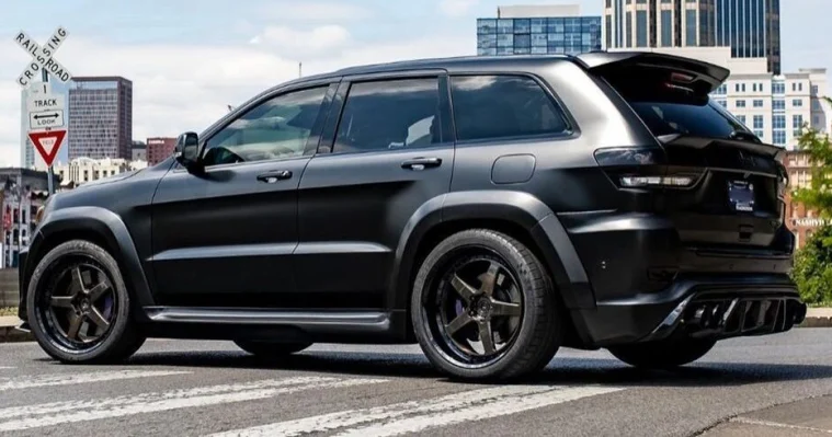Обвес для Jeep Grand Cherokee WK2