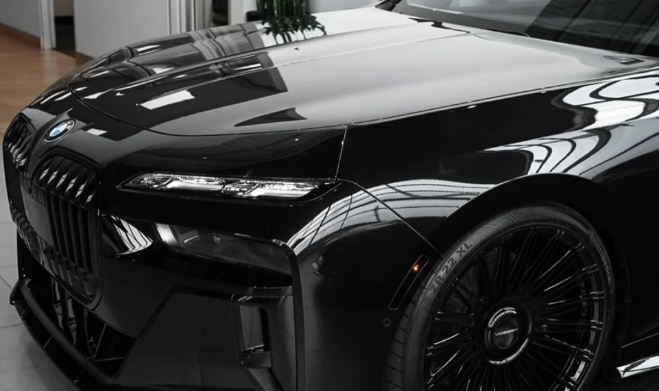 Губа переднего бампера для BMW 7 G70