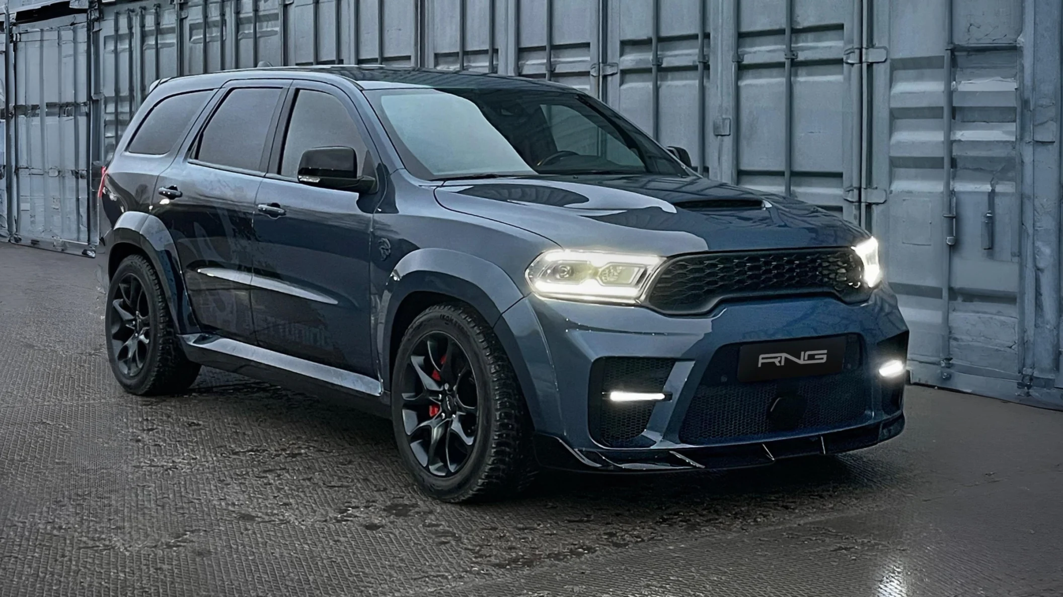 Комплект обвеса для Dodge Durango от RNG Design