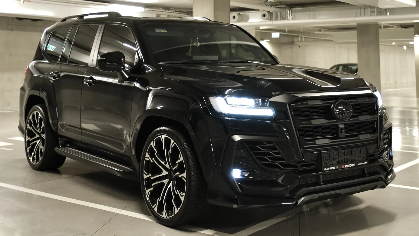 Задний бампер для Toyota Land Cruiser 300