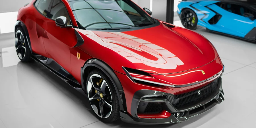 Первый в мире Ferrari Purosangue с карбоновым обвесом от RNG Design