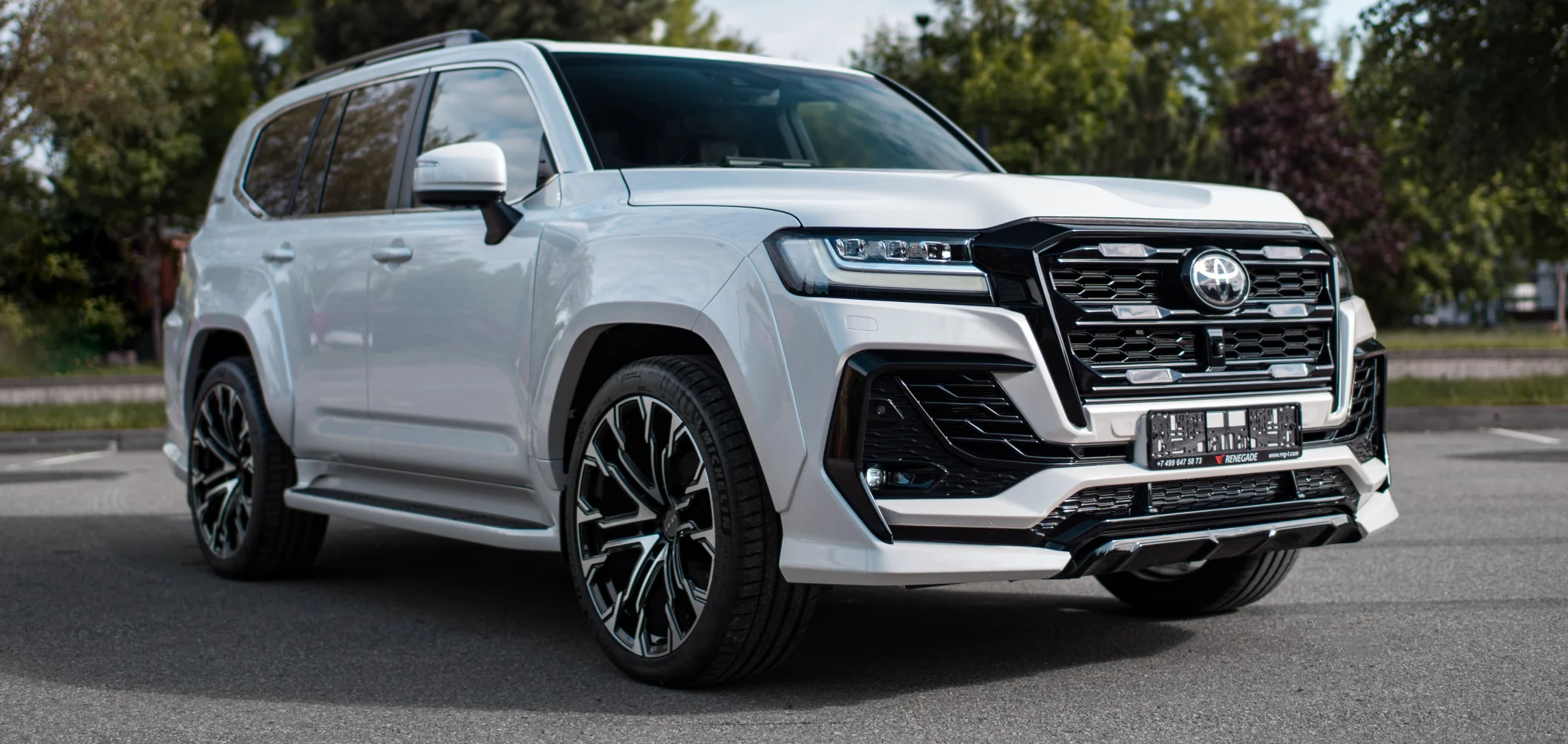 Toyota Land Cruiser 300 от RNG Design: из рабочей лошадки — в повелителя дорог