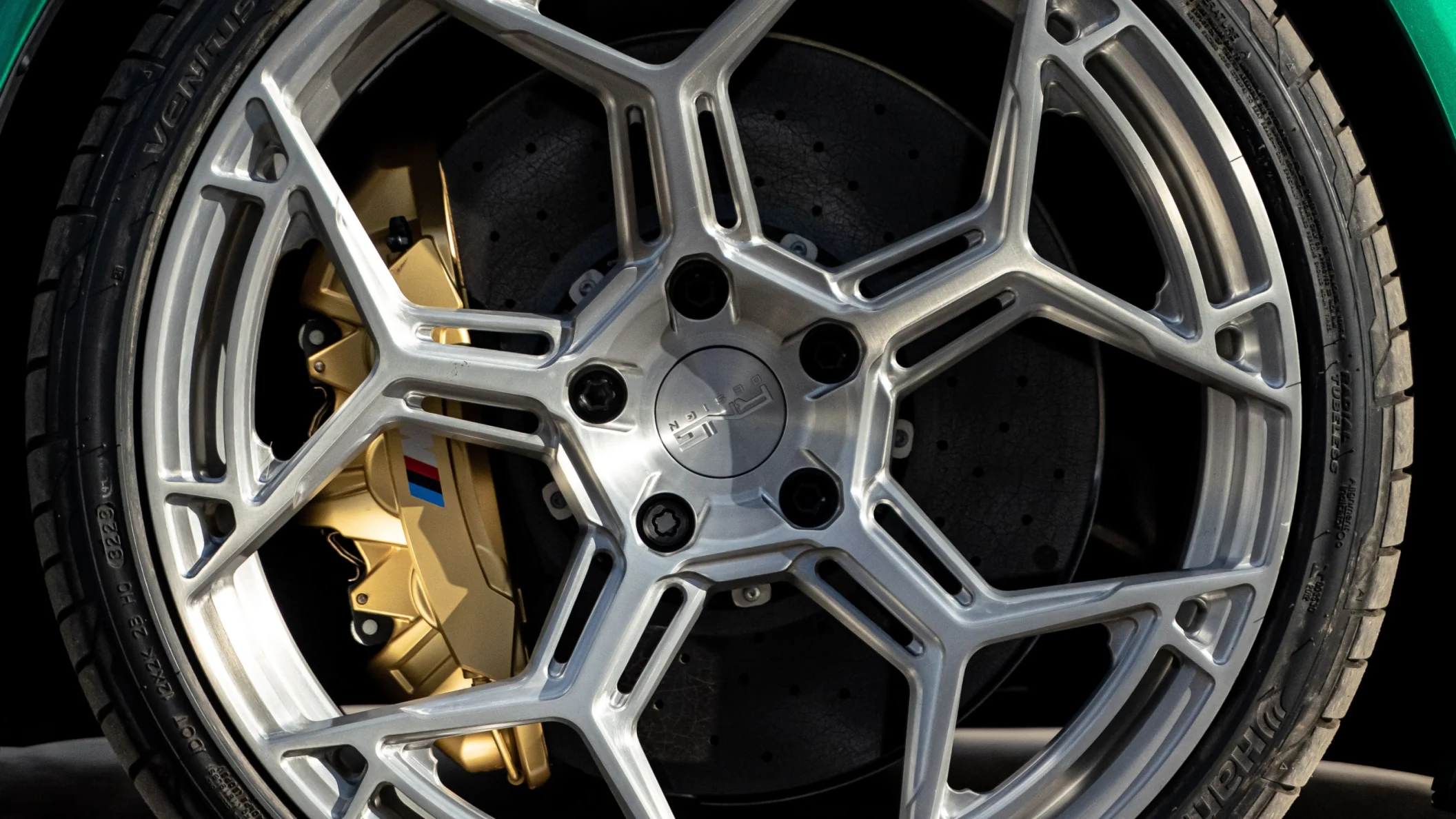 Тормозная система Brembo для Toyota Land Cruiser 300