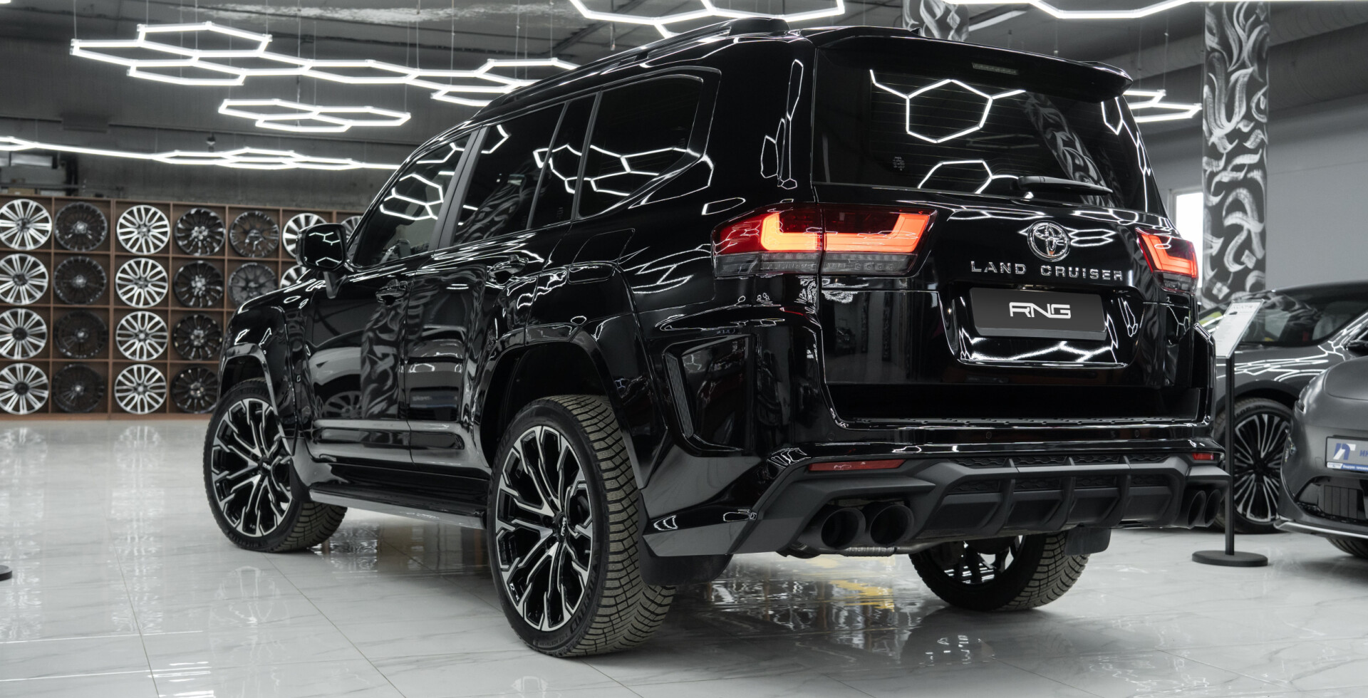 Подходит для всех комплектаций