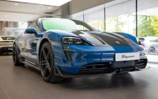 Карбоновая губа для Porsche Taycan