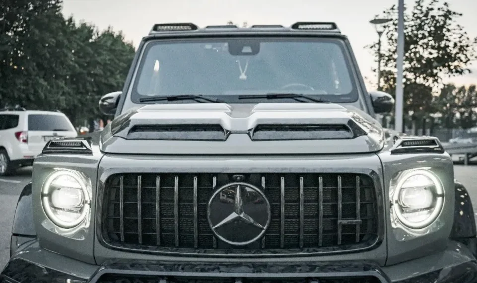Карбоновая люстра на крышу для Mercedes-Benz G-Class W463