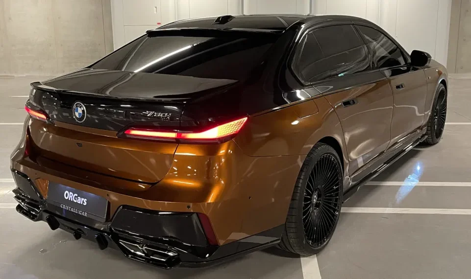 Верхний спойлер для BMW 7 G70
