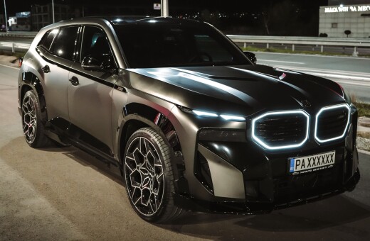 Полный комплект BMW XM с 24-дюймовыми коваными дисками из Болгарии