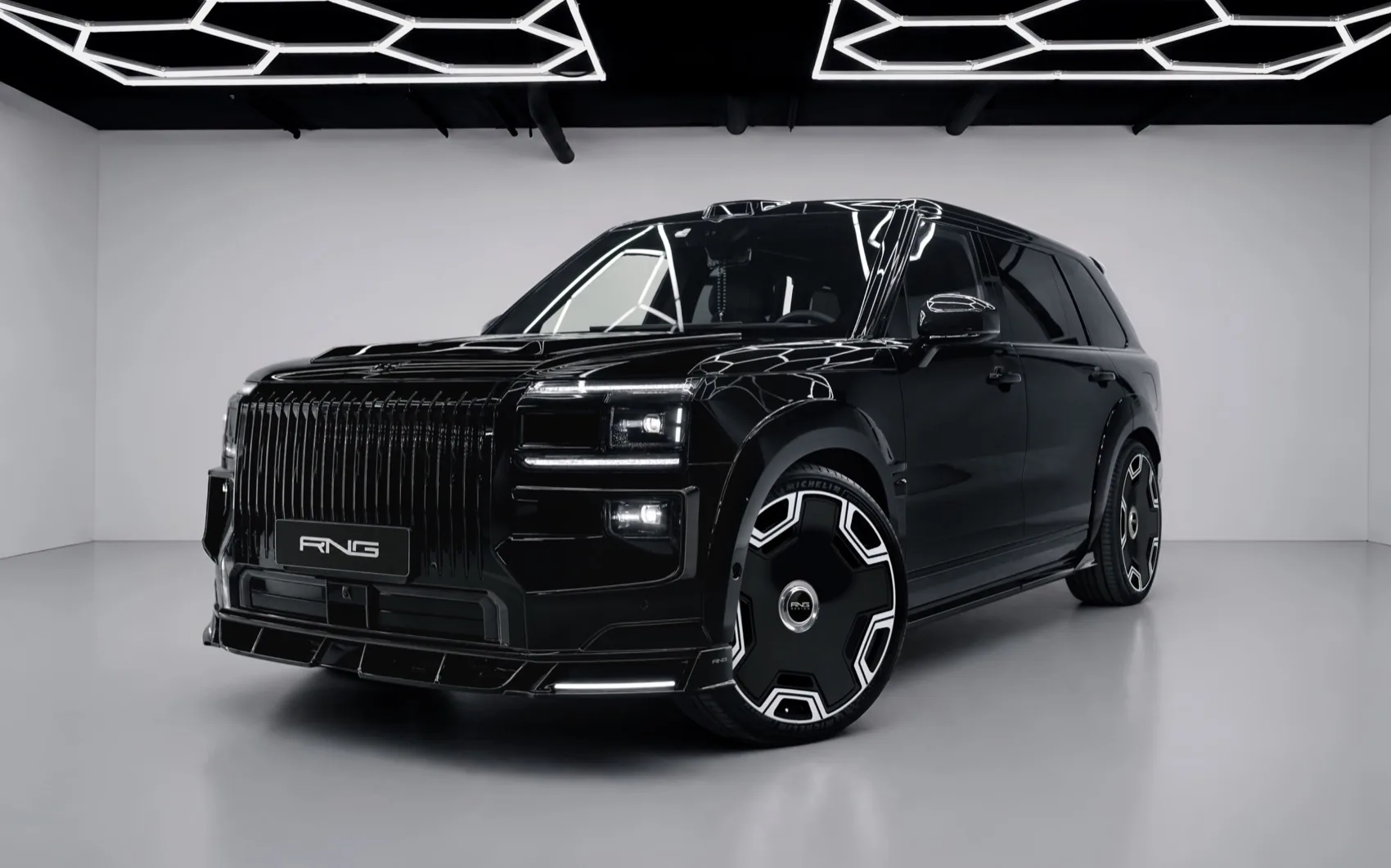 Zeekr 9X с обвесом Renegade Design и коваными дисками